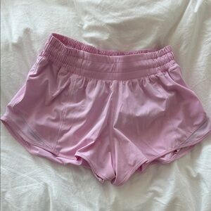 Lululemon Athletica Light Pink Low Rise Women's Hottie Hot Shorts 2.5 Inch